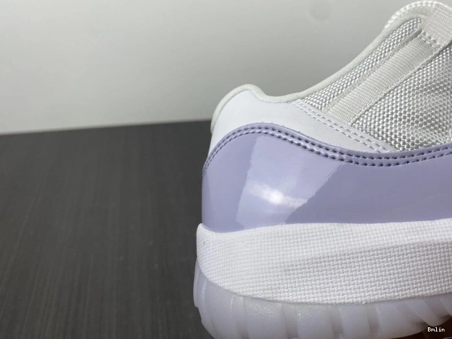 Bmlin Shoes AH7860-101 Violet Air 11 Low Jordan WMNS Pure 0801